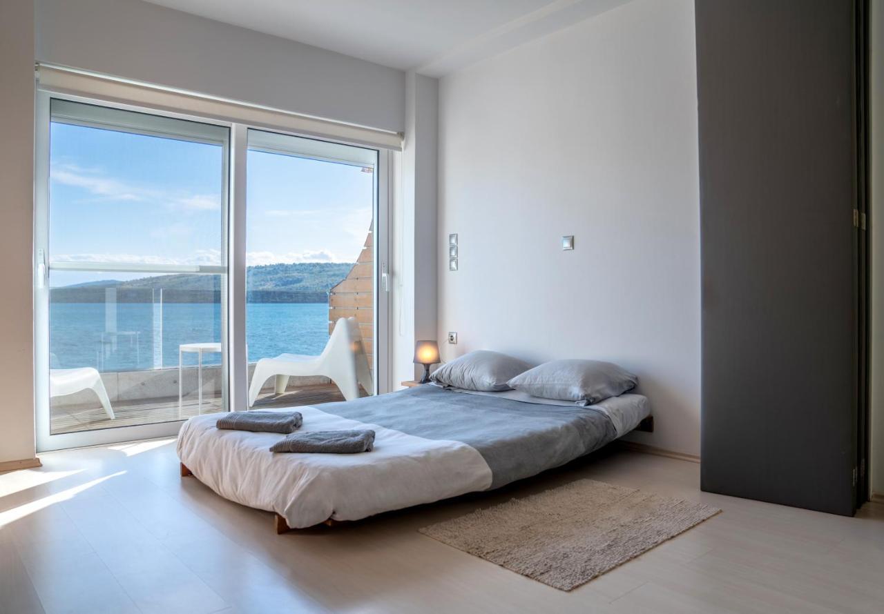 Seaside Maisonette In Ітея Екстер'єр фото