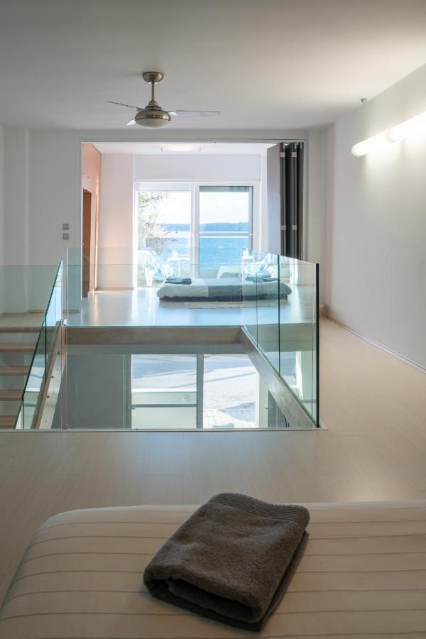 Seaside Maisonette In Ітея Екстер'єр фото