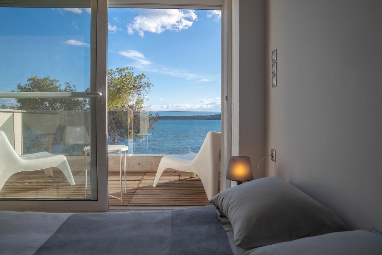 Seaside Maisonette In Ітея Екстер'єр фото